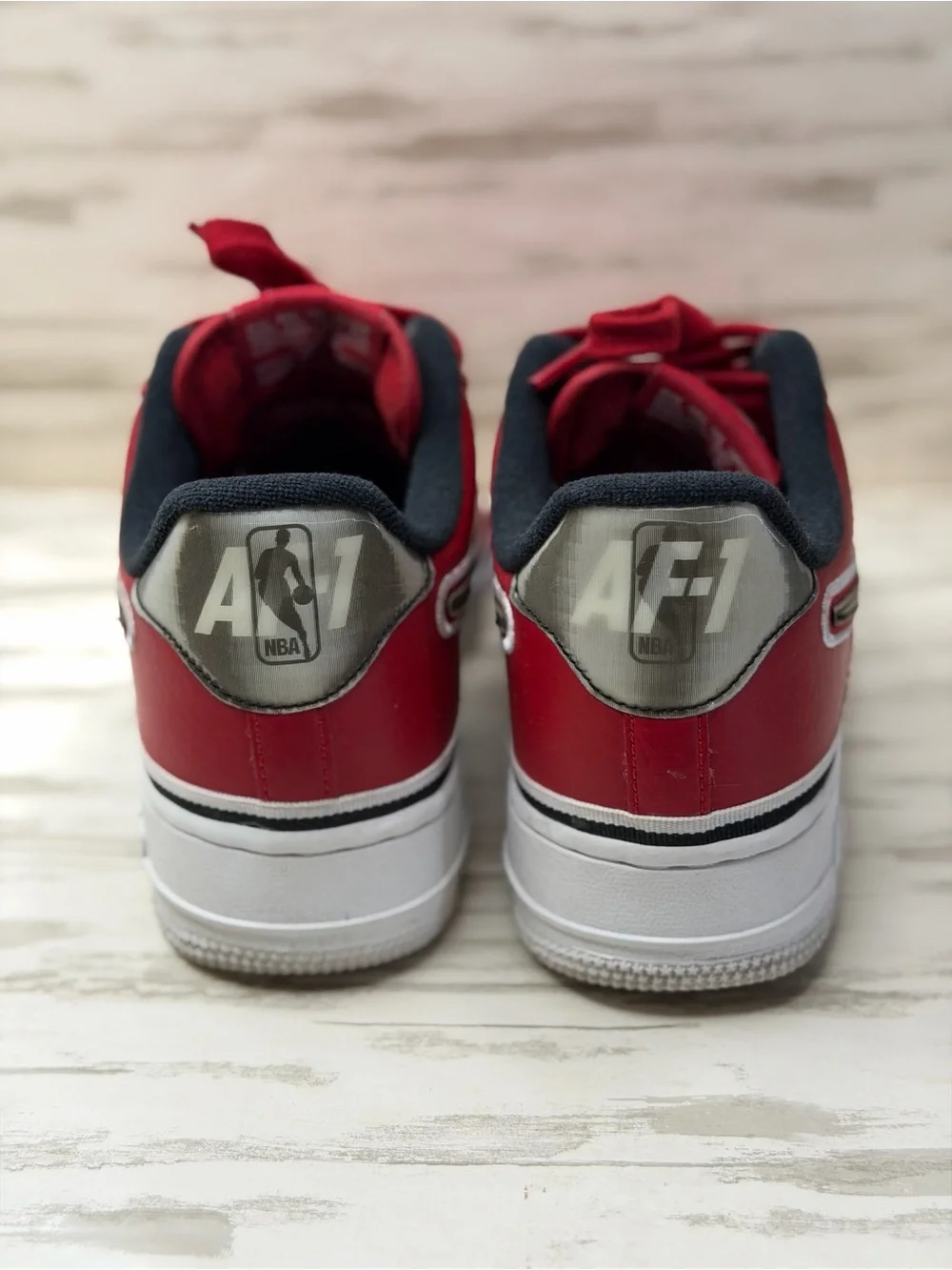 Nike Air Force 1 07 LV8 Sport NBA Bulls Red AJ7748-600 Men 6 Fit Women Size 7.5